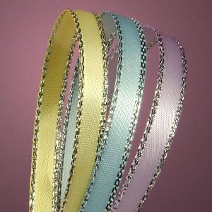 Ribbon Photo Handers