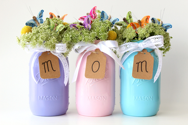 Mother's Day DIY Mason Jar Vases