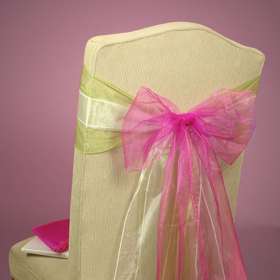 How Much Tulle to Buy for Tied Chair Backs